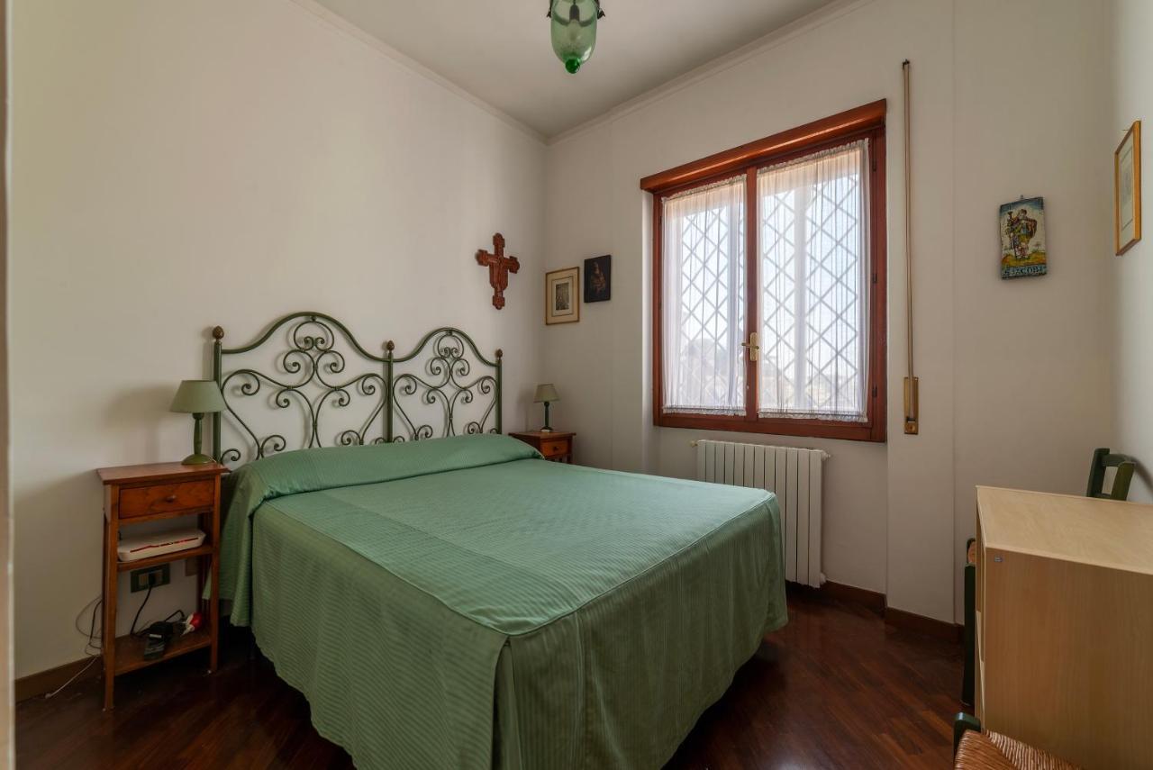 Flaminio Panoramic View With Terrace Rome